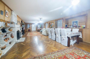 Отель Zugdidi House  Зугдиди